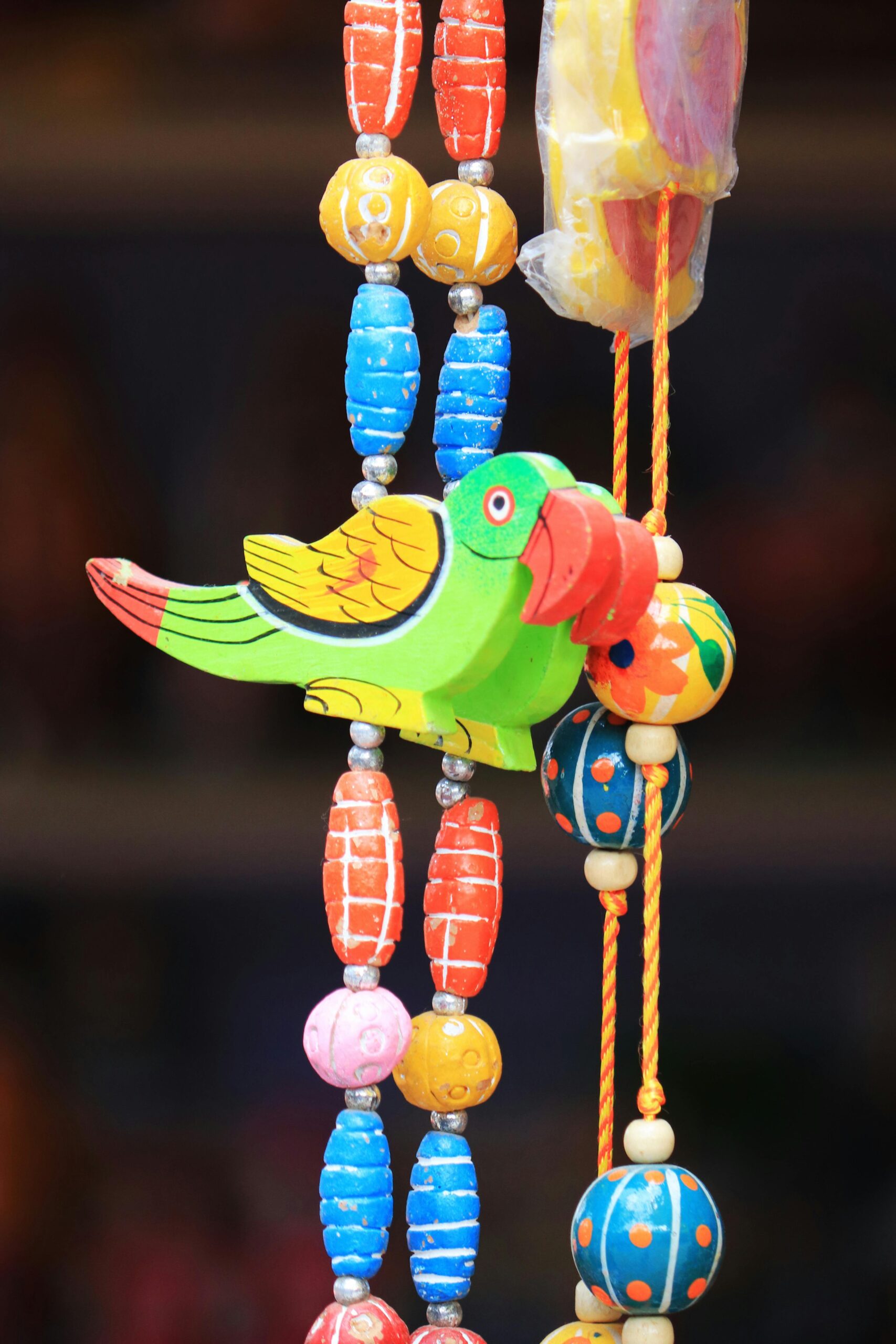 Top 5 Parrot Toys to Enhance Your Bird’s Happiness in 2025